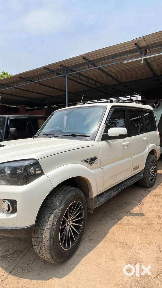 Mahindra Scorpio 2021 Diesel 70000 Km Driven