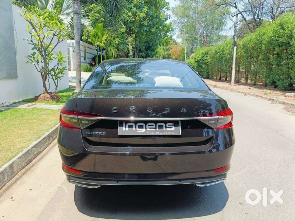 Skoda Superb 2.0 L&k Tsi At, 2021, Petrol