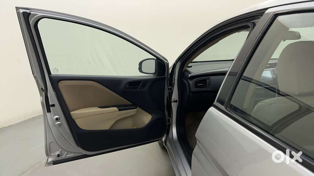Honda City I-vtec Cvt Zx, 2015, Petrol