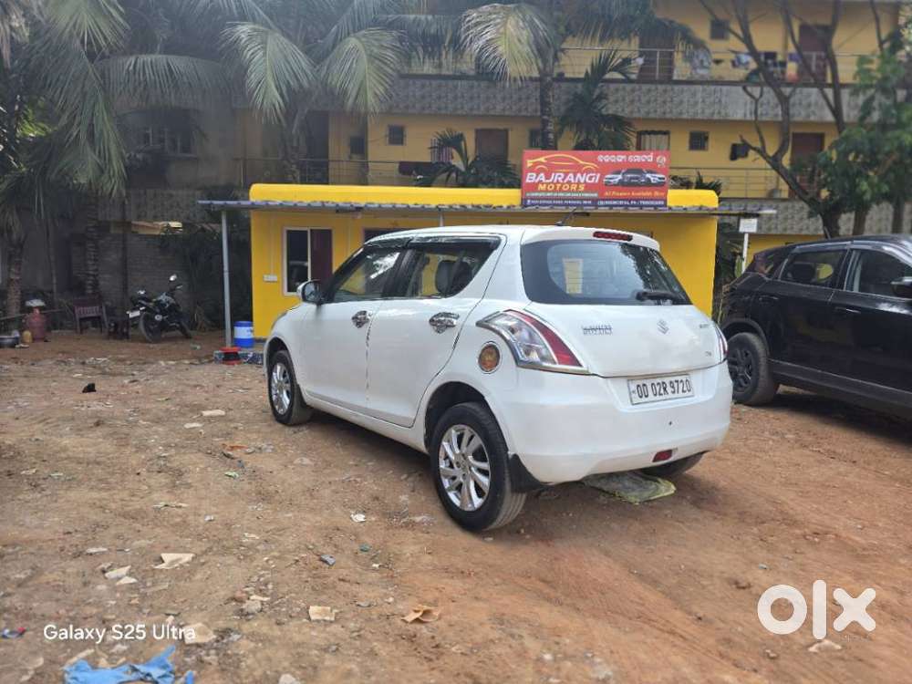 Maruti Suzuki Swift Zxi, 2014, Petrol