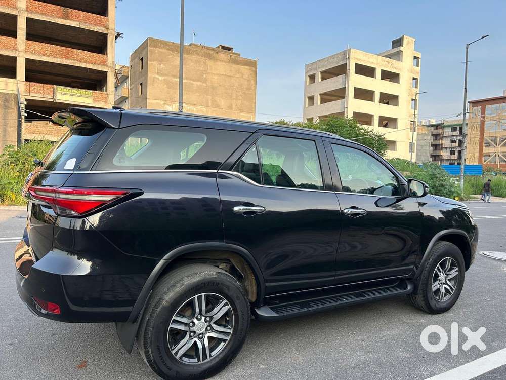 Toyota Fortuner 4x2 Mt 2.8 Diesel, 2021, Diesel
