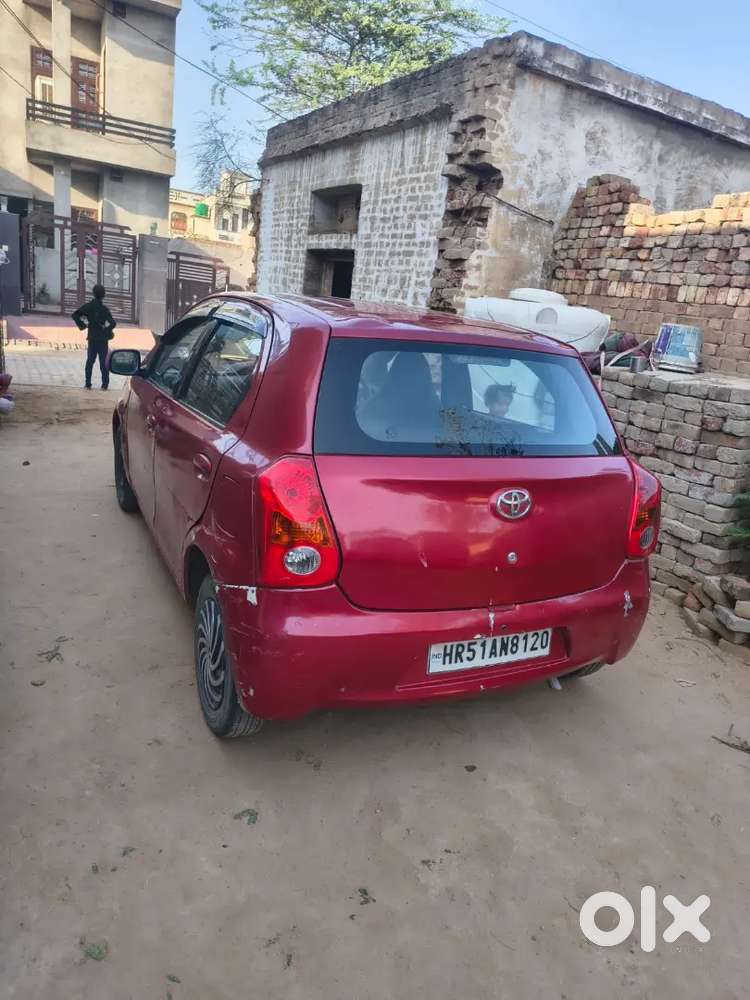 Toyota Etios Liva 2011