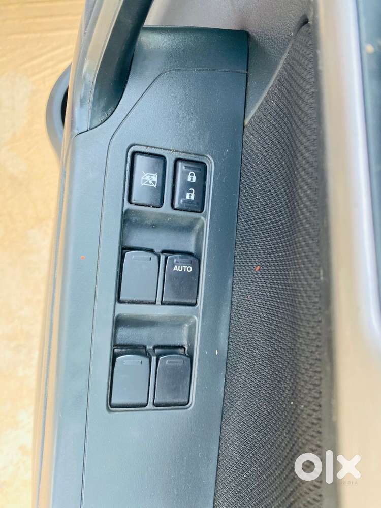 Maruti Suzuki Brezza Zdi Plus, 2017, Diesel