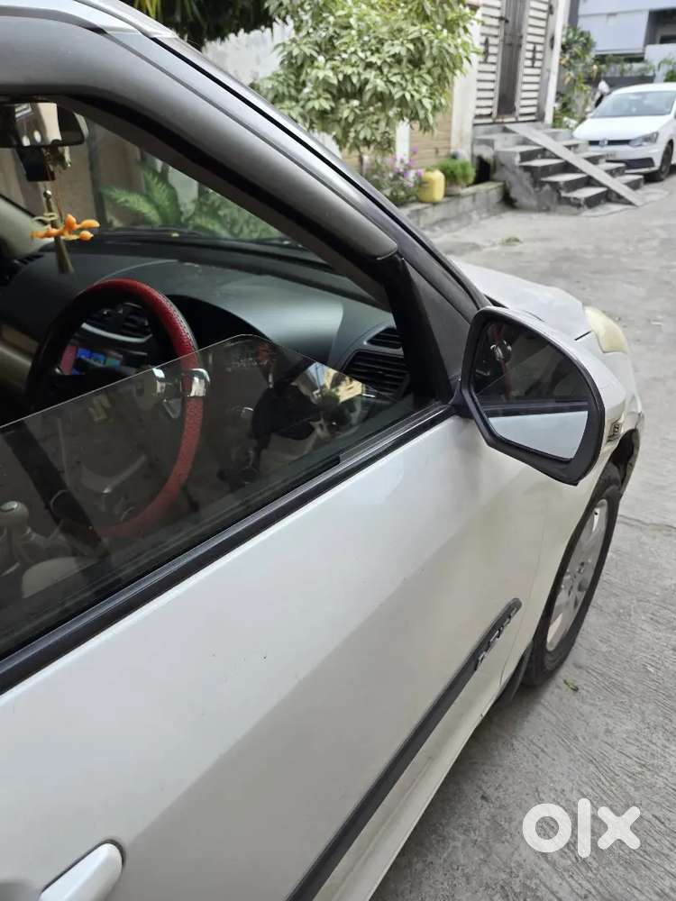Swift Dzire 2014 December Manual Petrol Top Model