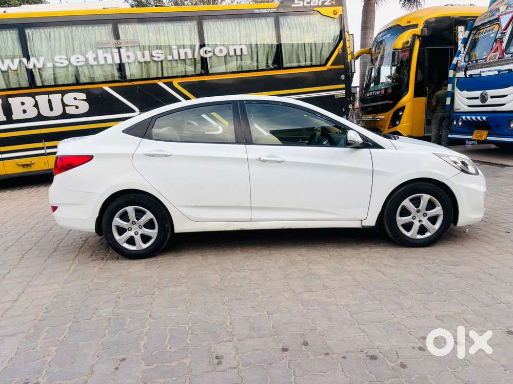 Hyundai Verna 2006-2009 1.6 Xi Abs, 2011, Petrol