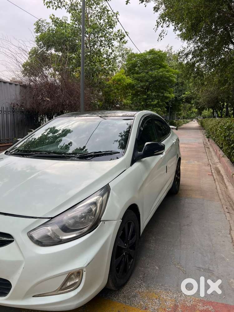 Hyundai Verna Fluidic 2012