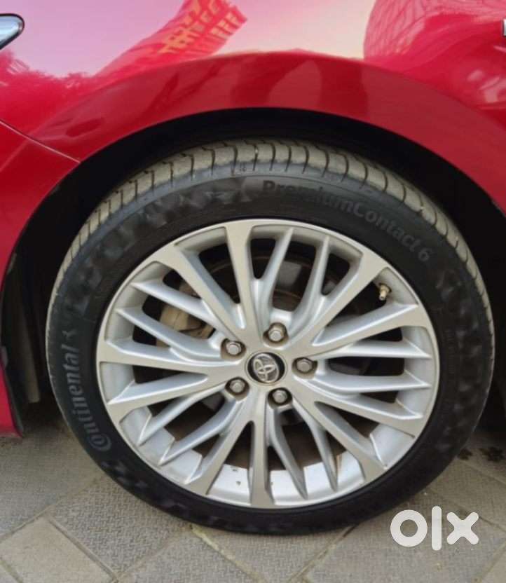 Toyota Camry Hybrid, 2019, Petrol