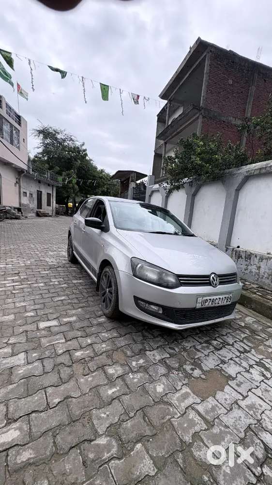 Volkswagen Polo Comfortline 2013 Fully Modified