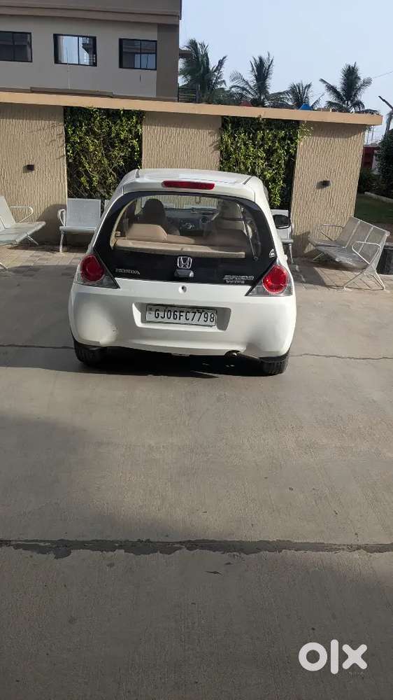 Honda Brio 2012 Petrol & Cng 95000 Km Driven
