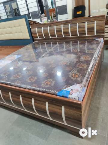 Plywood on sale box bed