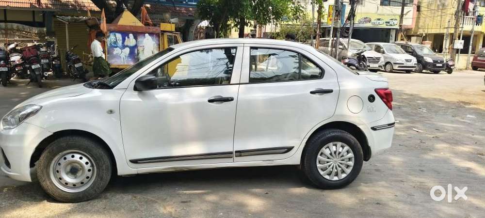 Maruti Suzuki Swift Dzire 1.2 Lxi Bsiv, 2023, Cng & Hybrids
