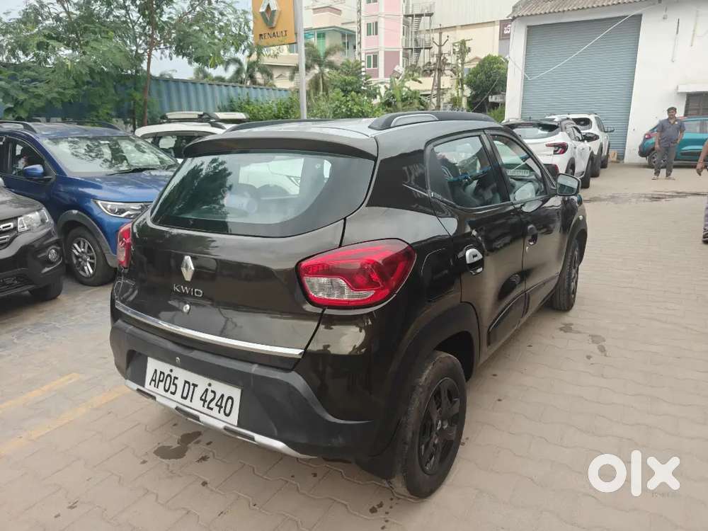 Renault Kwid 2016 Petrol Well Maintained