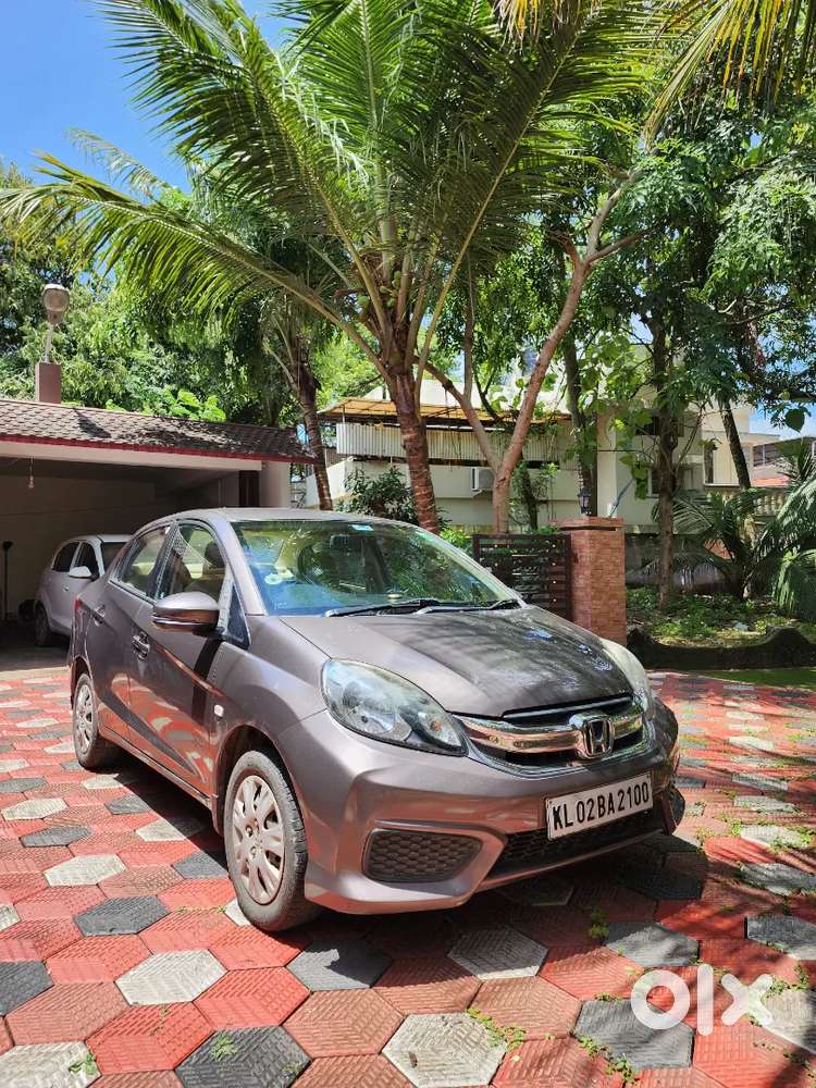 Honda Amaze 2017 Petrol Automatic Well Maintained