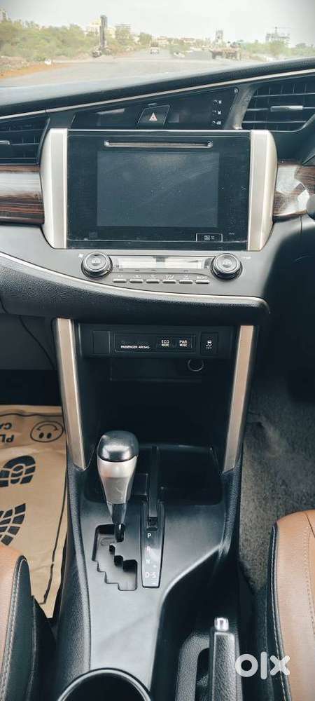 Toyota Innova Crysta 2.8z Automatic, 2018, Diesel