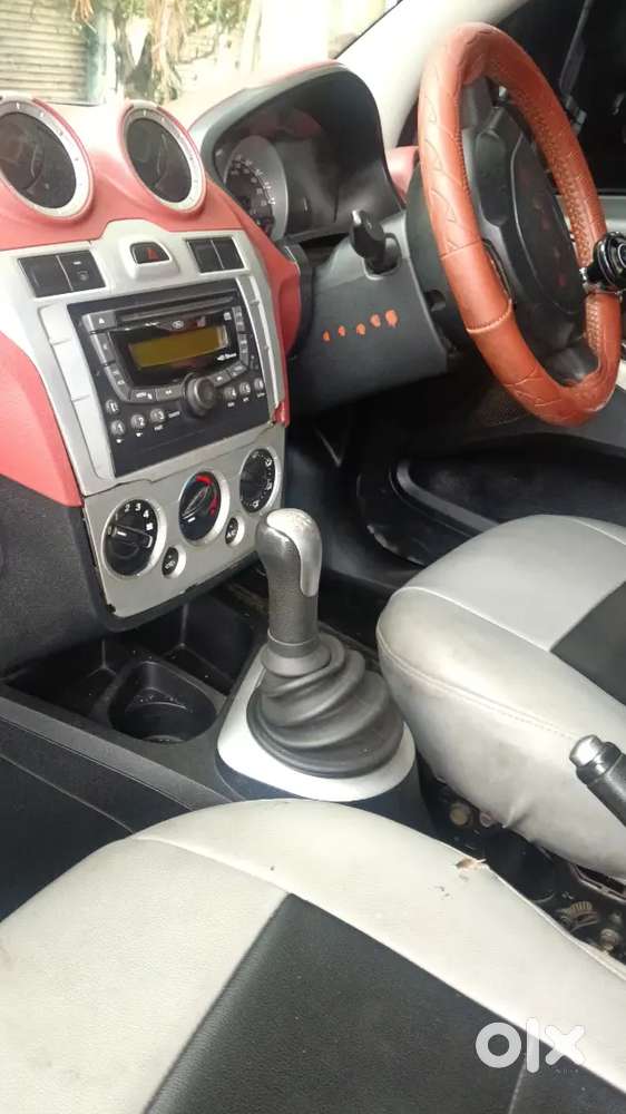 Ford Figo 2010 Diesel 73000 Km Driven