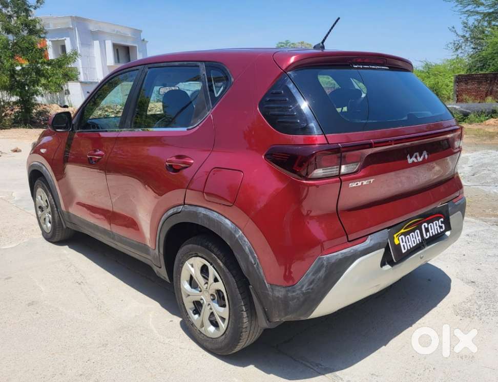 Kia Sonet Hte G, 2023, Petrol