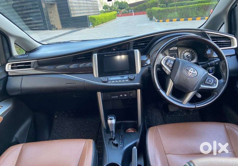 Toyota Innova Crysta 2.7 Zx At, 2019, Petrol