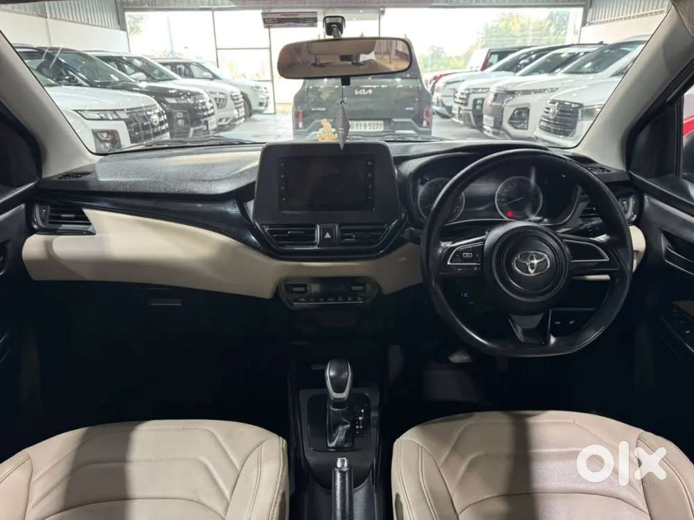 Toyota Glanza 1.2 S Amt, 2023, Petrol