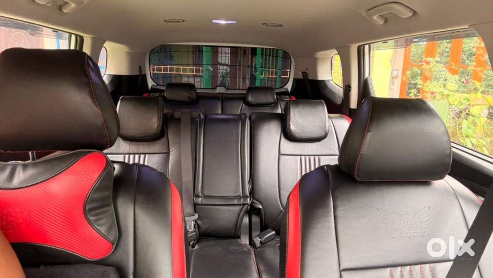 Kia Carens Clavis 2025 Petrol Well Maintained