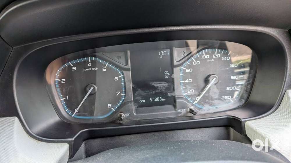 Tata Punch, 2022, Petrol