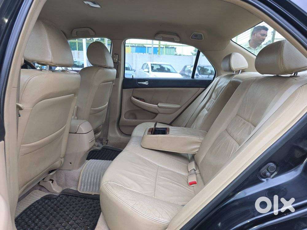 Honda Accord 2.4 Mt, 2011, Petrol