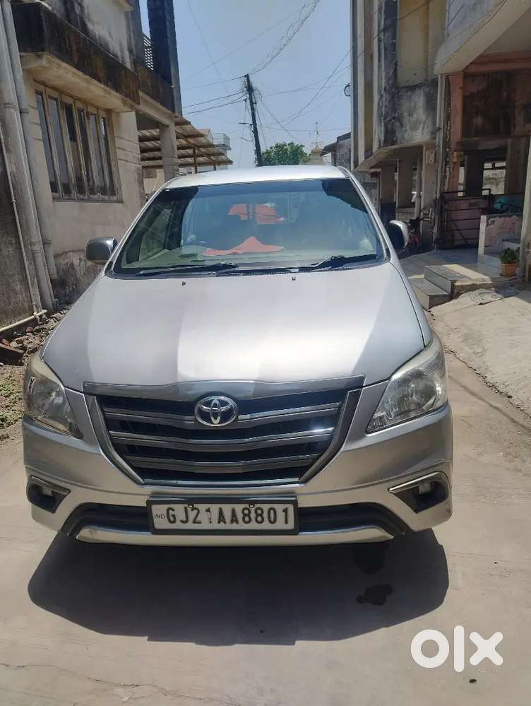 2011 Toyota Innova 2.5 G3 Diesel Manual  Well Maintained