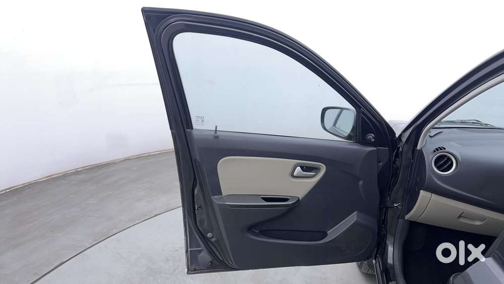 Maruti Suzuki Alto K10 2010-2014 Vxi, 2017, Petrol