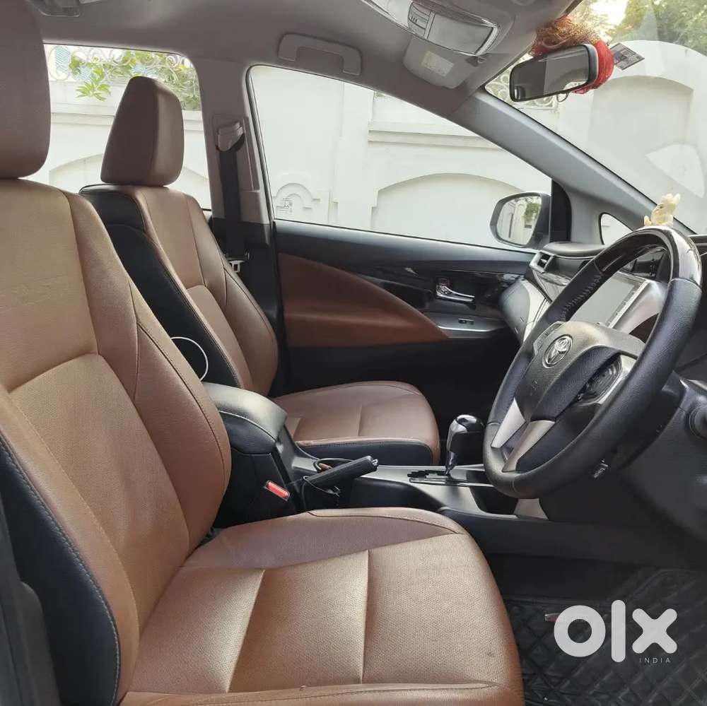Toyota Innova Crysta 2022 Diesel 27000 Km Driven