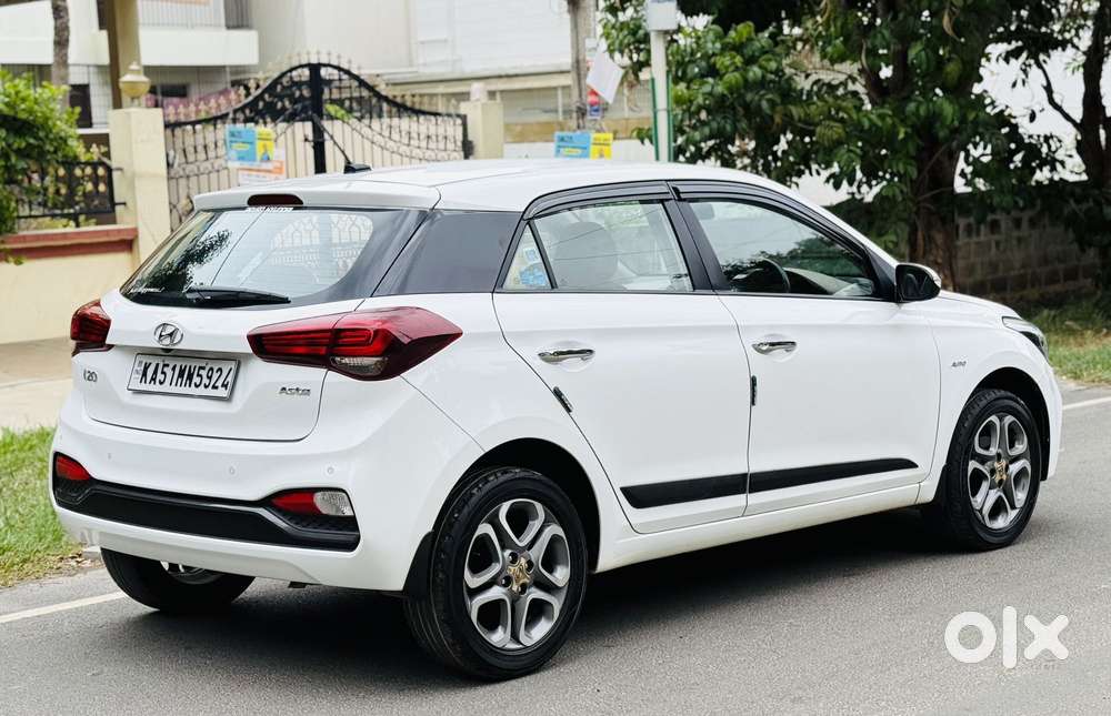 Hyundai I20 Petrol Asta Option, 2019, Petrol