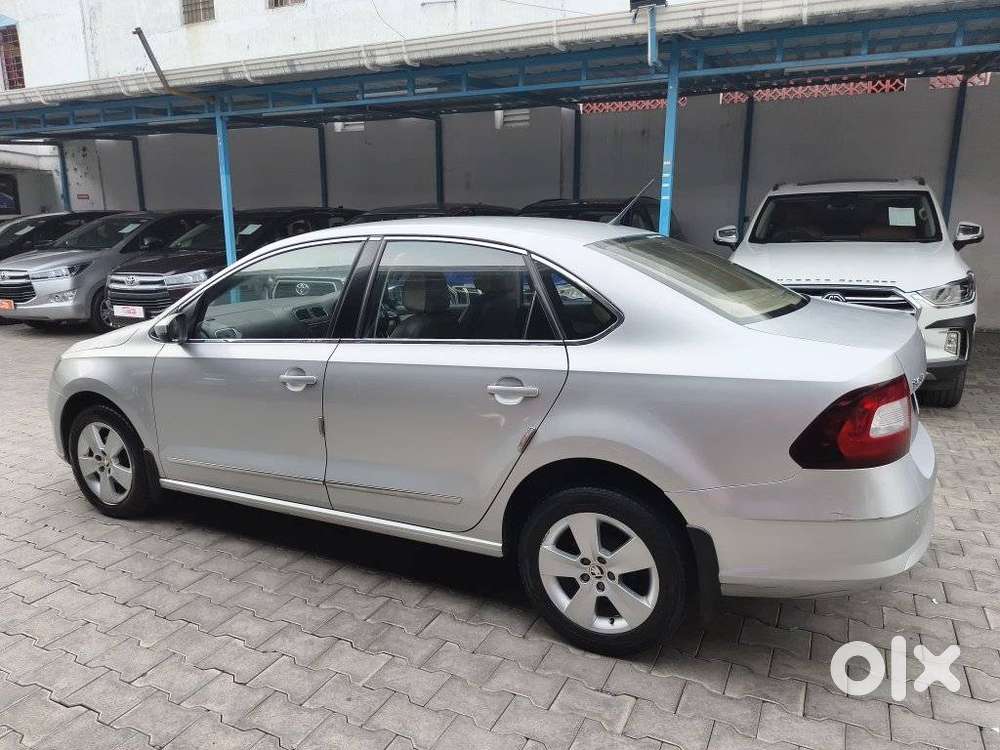 Skoda Rapid 1.0 Tsi Ambition, 2021, Petrol