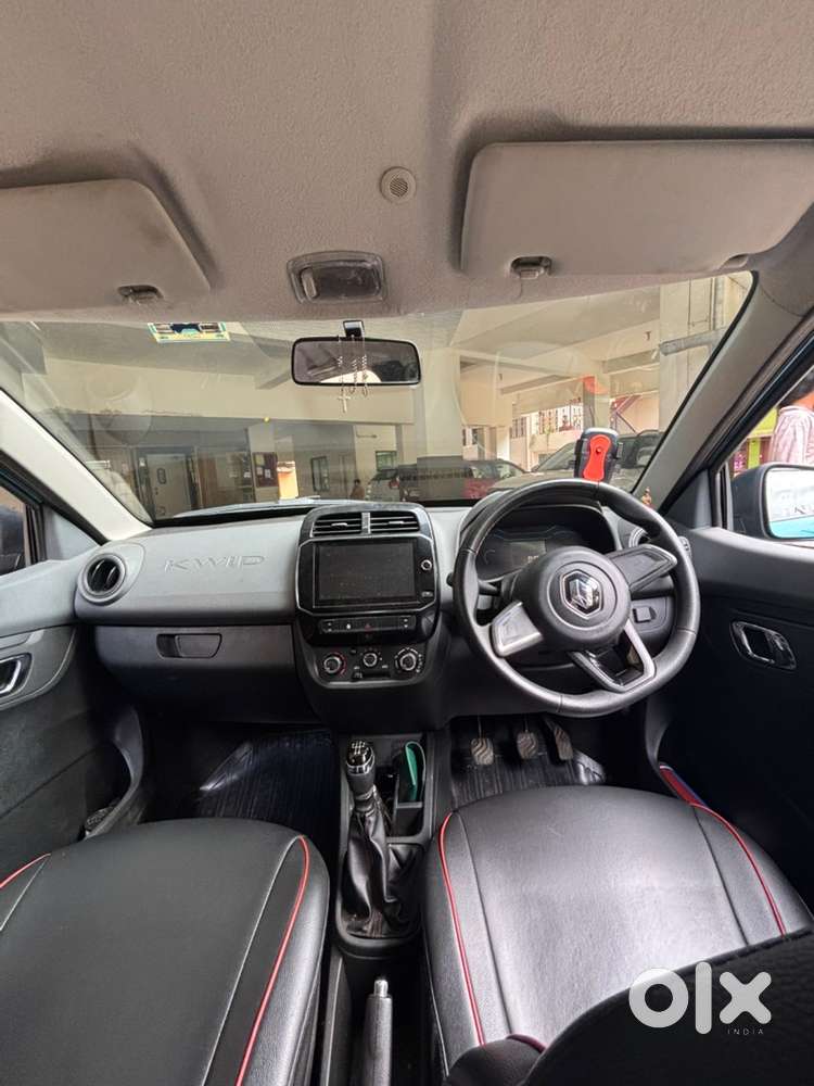 Renault Kwid Petrol 33000 Km Driven
