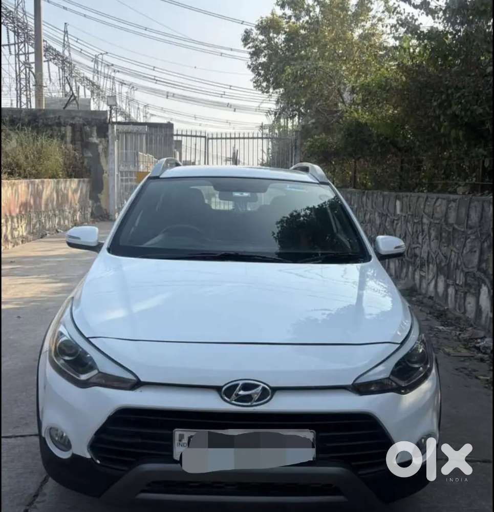 Hyundai I20 Active 2015 Petrol 68000 Km Driven
