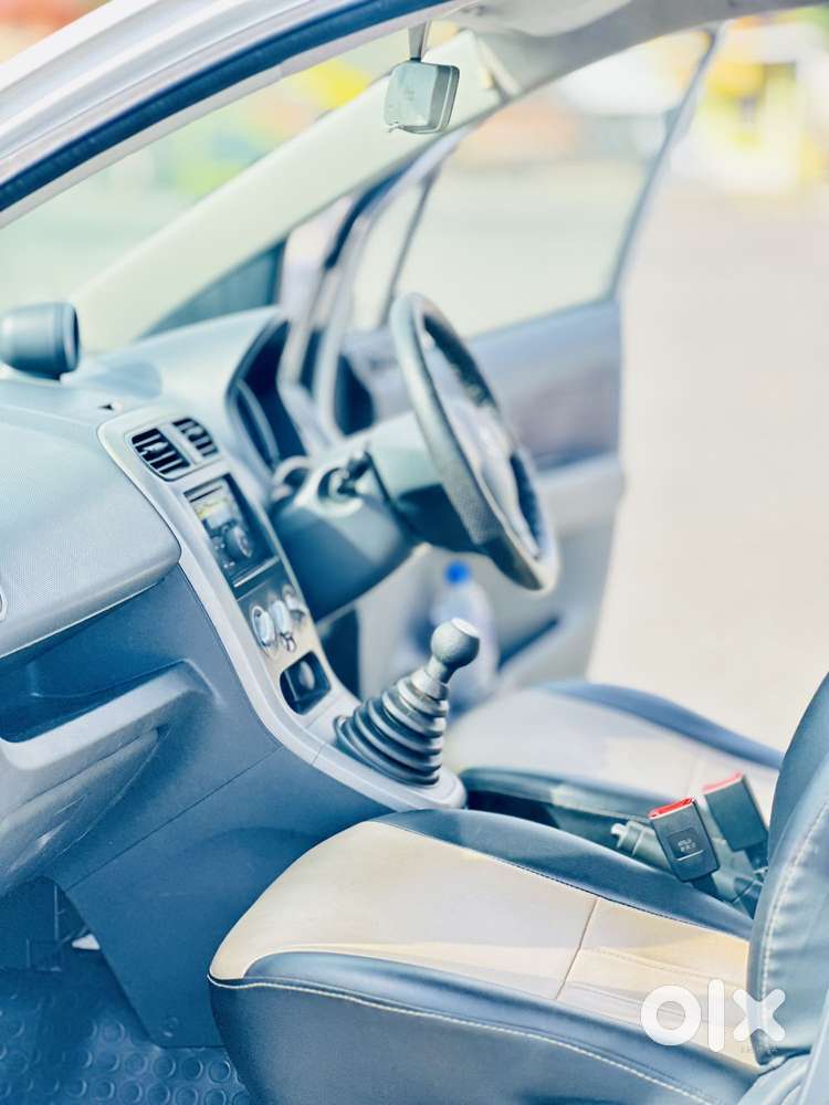 Maruti Suzuki Ritz Elate Edition Vxi, 2013, Petrol