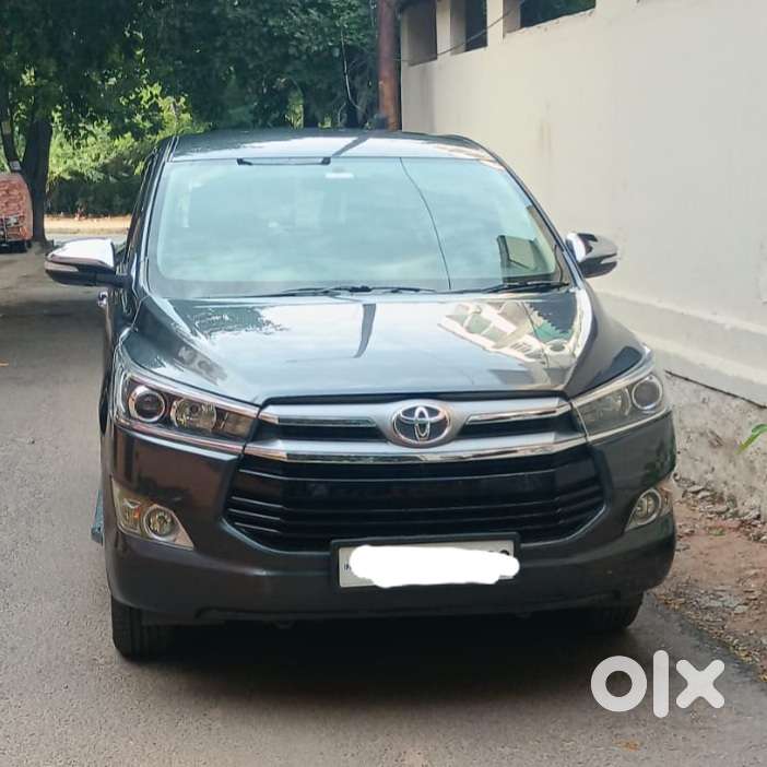 Toyota Innova Crysta 2.8z Automatic, 2017, Diesel