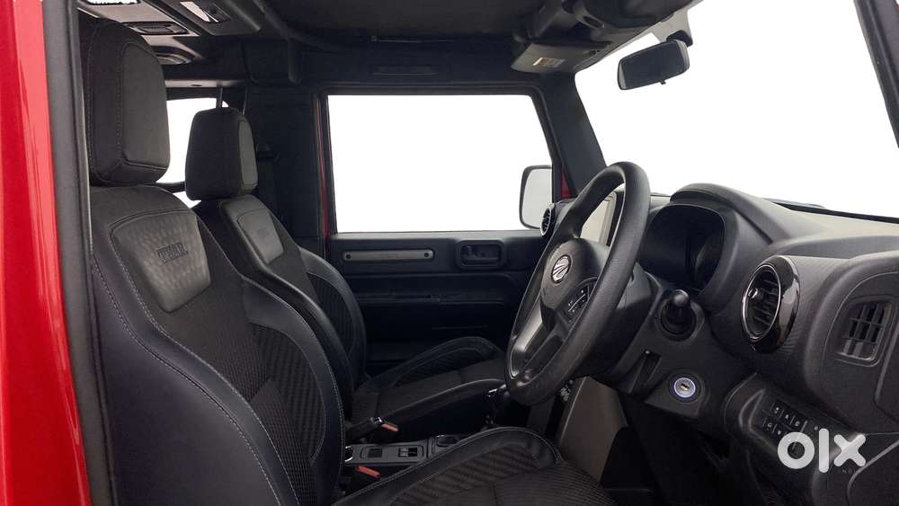 Mahindra Thar Lx 4-str Convertible At, 2022, Petrol