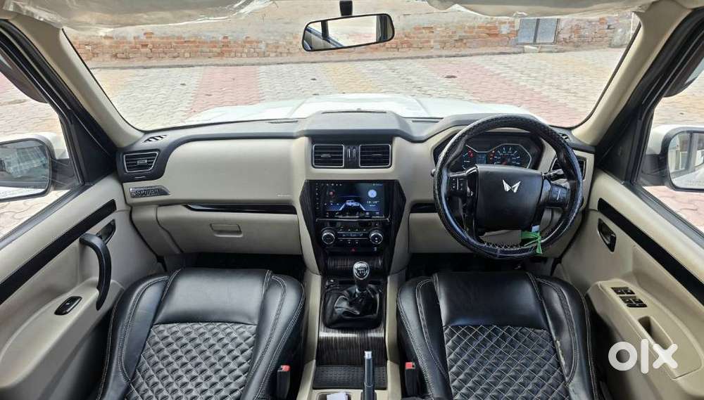 Mahindra Scorpio Classic 2.2 S 11 Mt 7 Str, 2022, Diesel