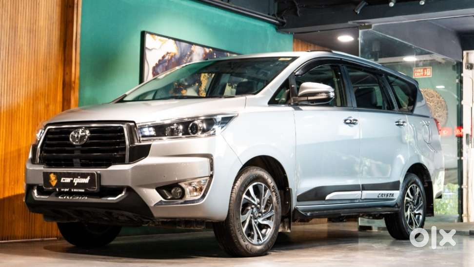 Toyota Innova Crysta 2.4 V 7 Str, 2025, Diesel