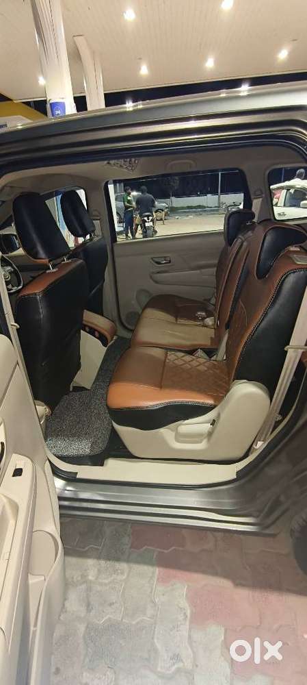 Maruti Suzuki Ertiga Vxi Shvs, 2023, Cng & Hybrids