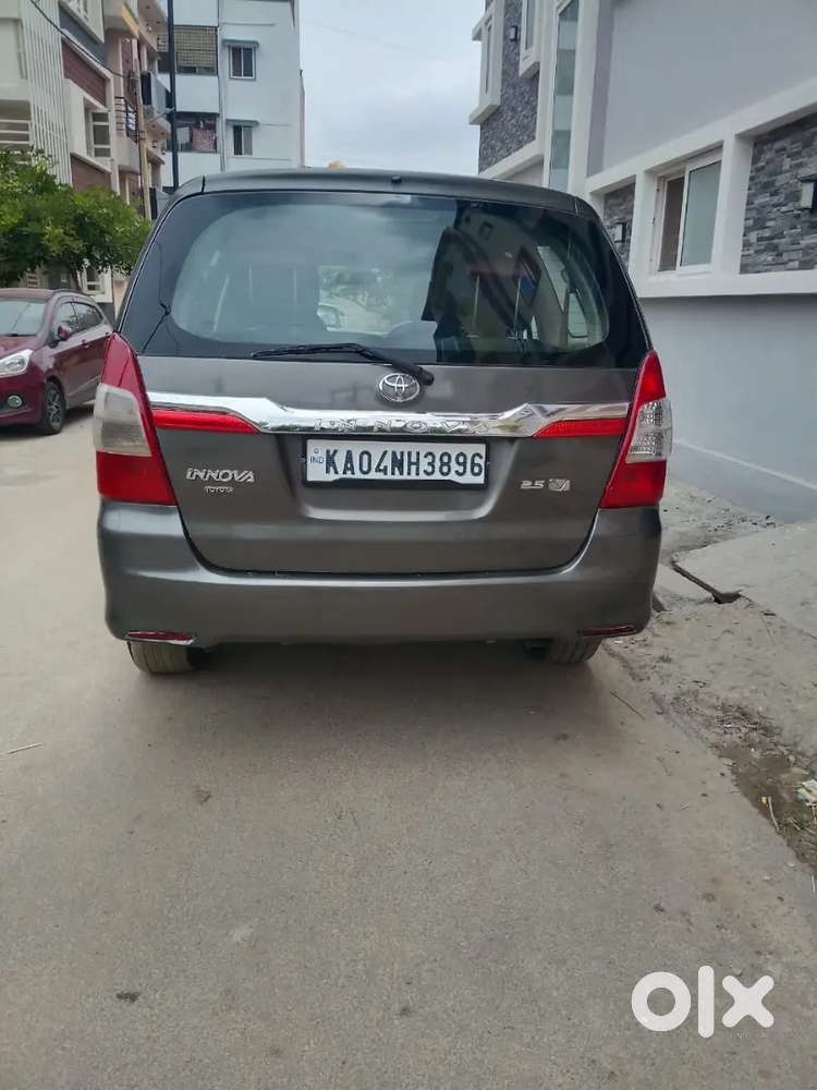 Innova 2.5 V Intercooler Engine