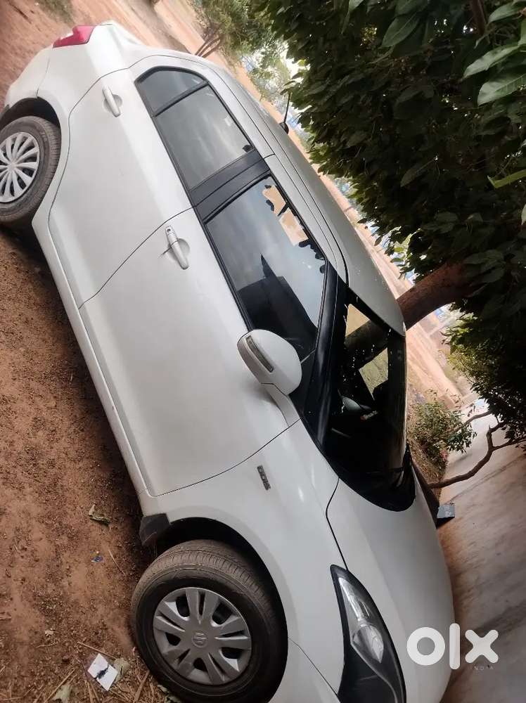 Maruti Suzuki Dzire 2015