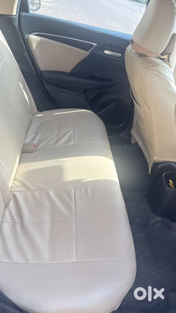 Honda Jazz 2016 At Just 40000 Dp