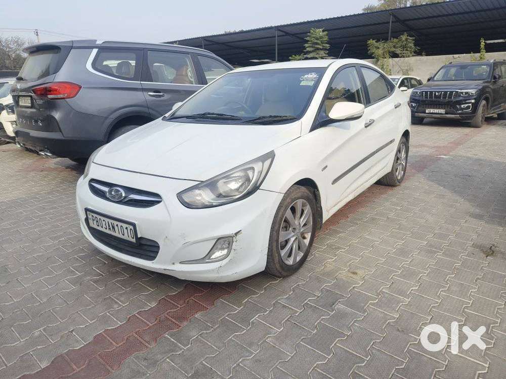 Hyundai Verna 1.6 Sx Crdi, 2012, Diesel