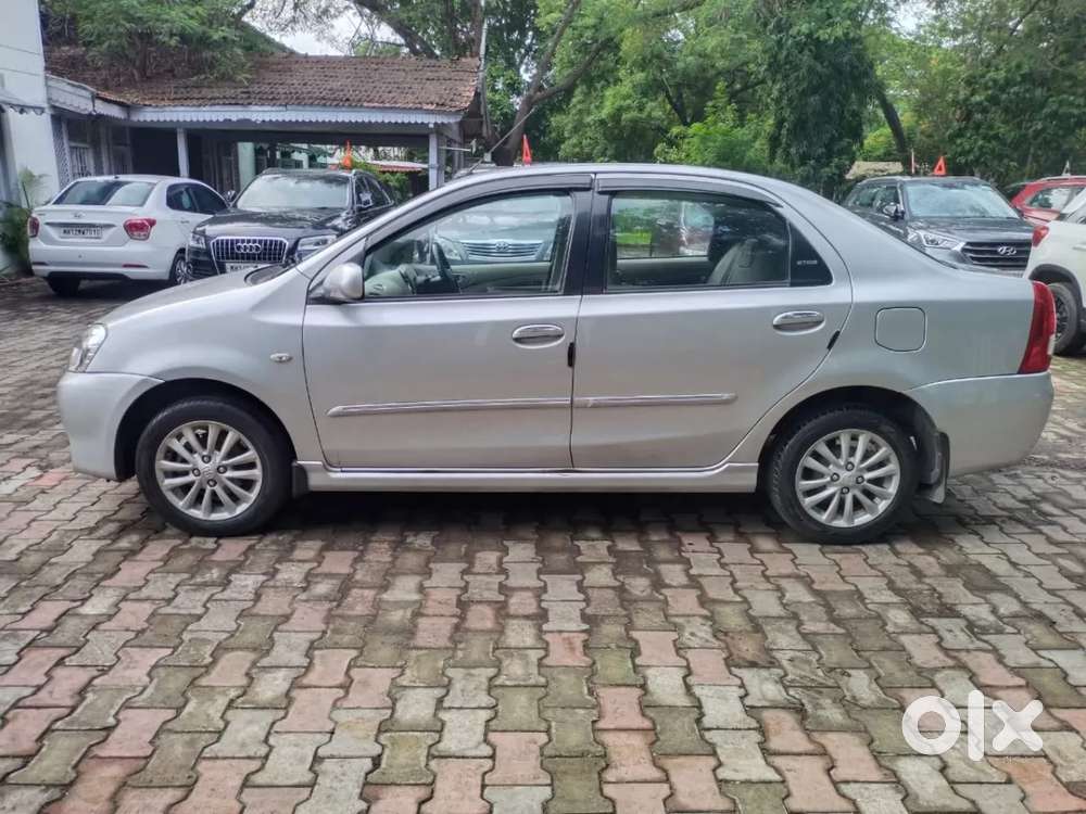 Toyota Etios 1.5 Vx, 2013, Petrol