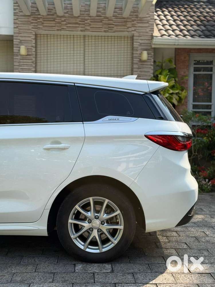 Byd E6 2022 Electric Well Maintained