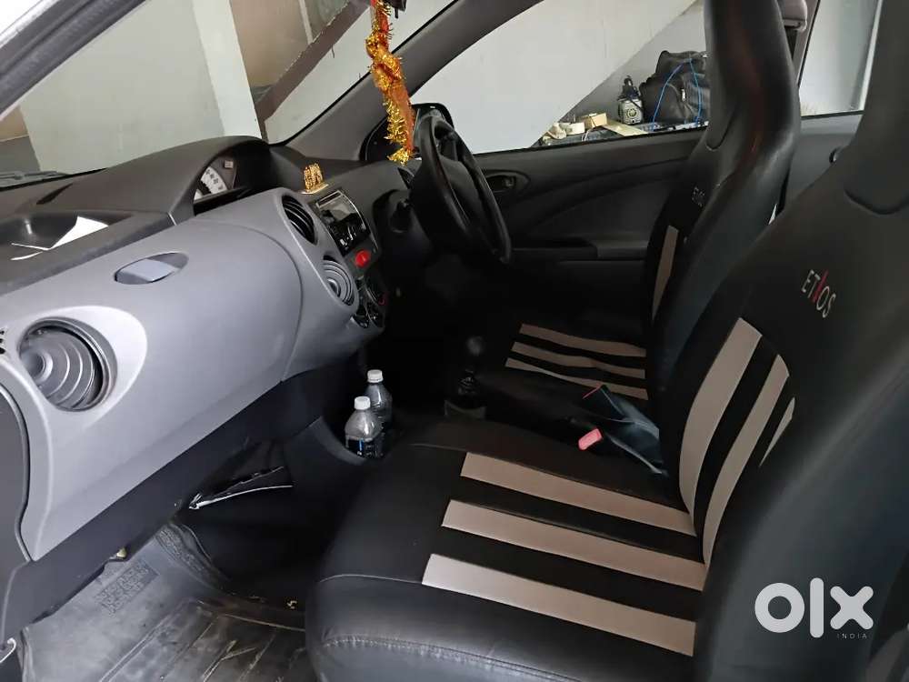 Toyota Etios Liva 2013 Diesel 185500 Km Driven