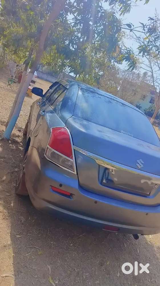 Maruti Suzuki Dzire 2011 Petrol 81000 Km Driven