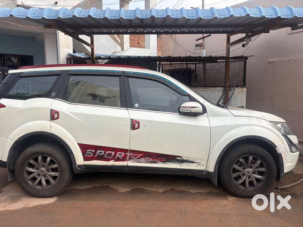 Mahindra Xuv500 2017 Diesel Car