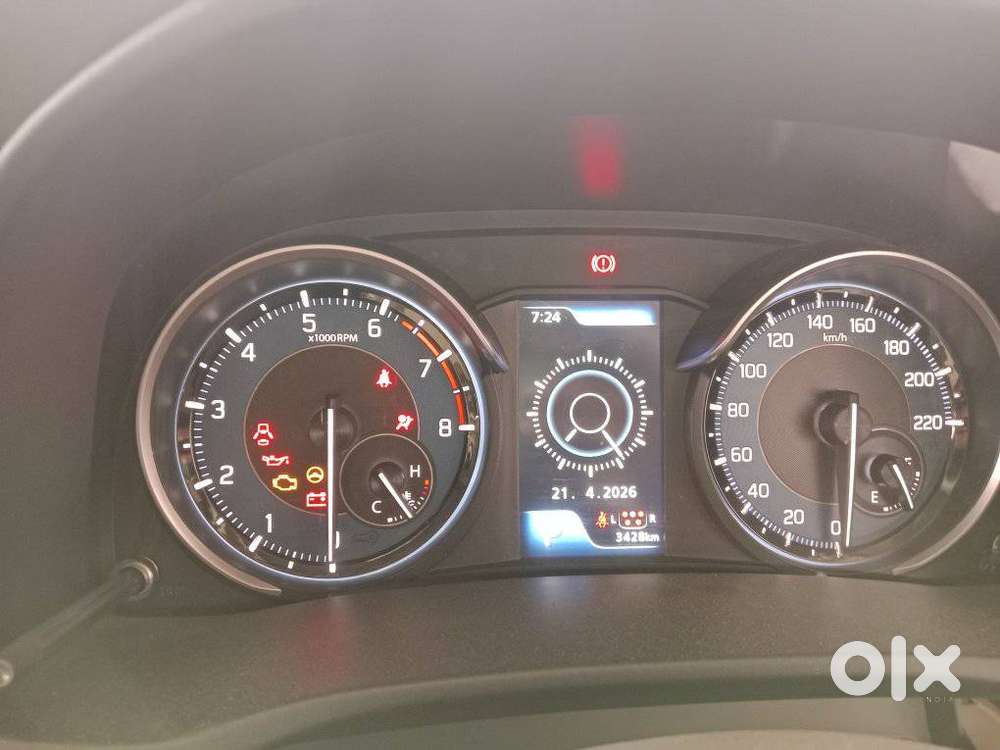 Toyota Rumion V At, 2025, Petrol