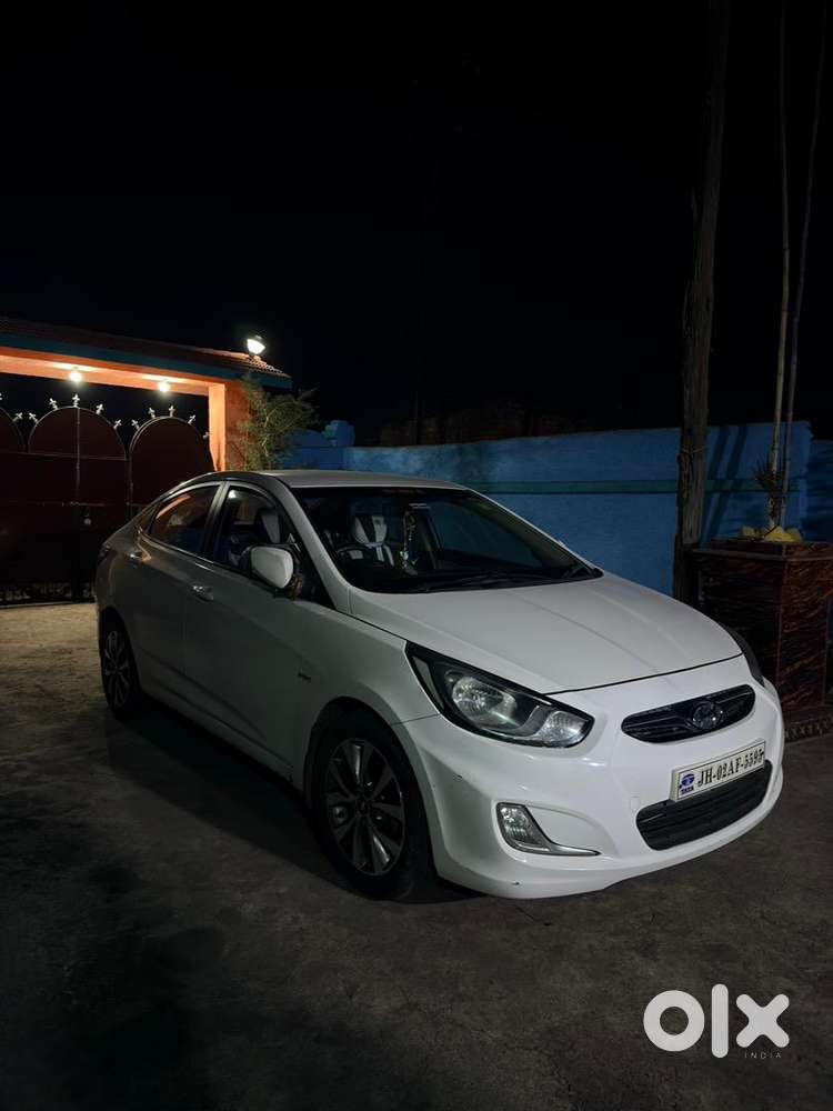 Hyundai Verna 2015 Petrol Well Maintained