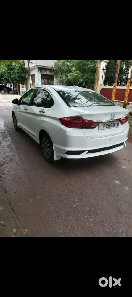 Honda City Model 2017 Petrol Cars Onwer First 67000,km
Very Condition